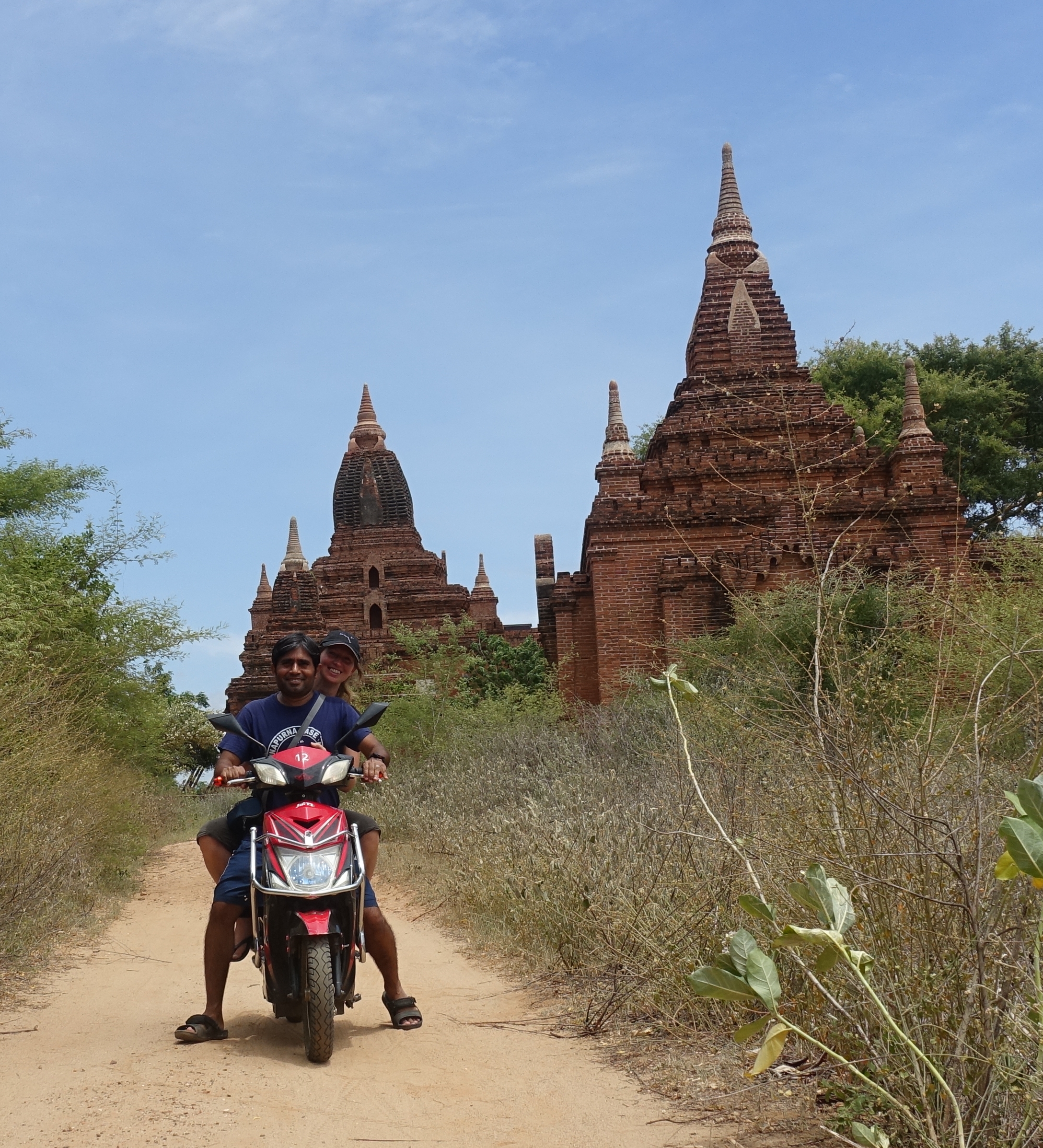 Przewodnik po Birmie: Blaski i cienie Bagan