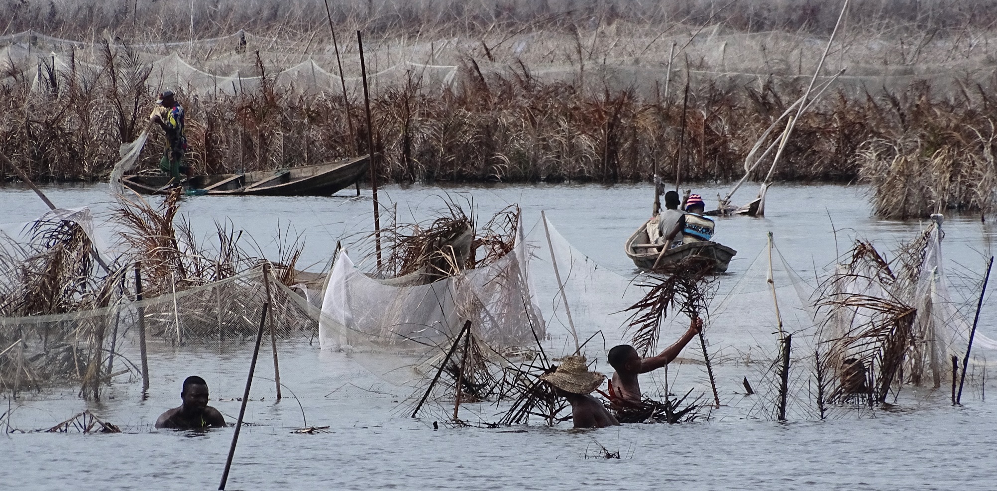 Ganvie – wioska rybacka na jeziorze w Beninie